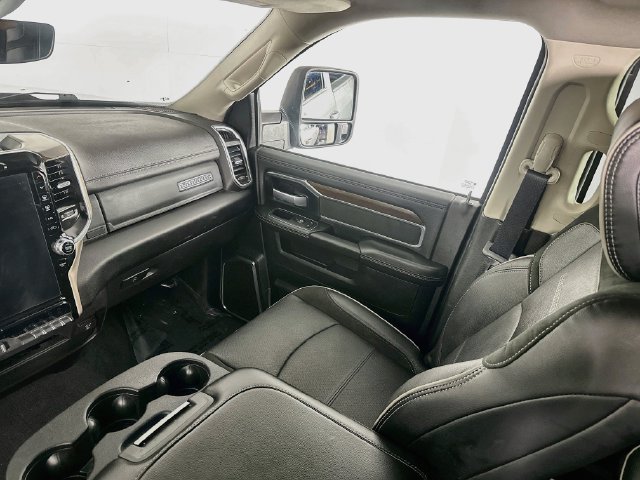 Used 2024 RAM 2500 Laramie w/ Safety Group AWD/4WD image 23