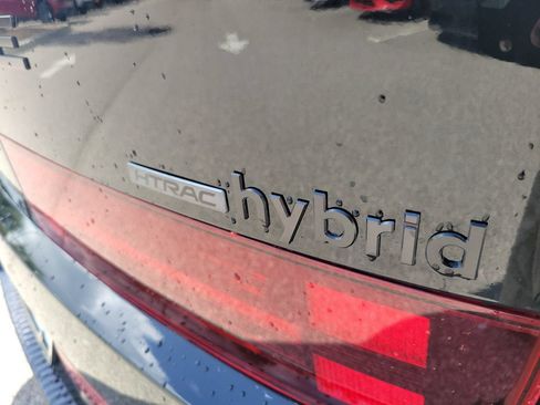 Used 2024 Hyundai Santa Fe Calligraphy AWD/4WD image 7
