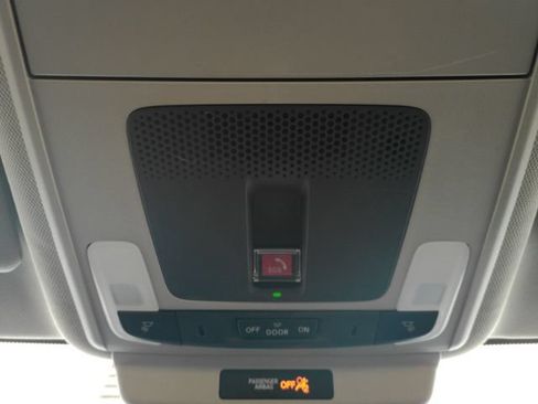Used 2025 Honda Accord LX image 48