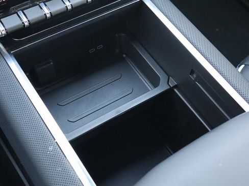 New 2026 GMC Sierra EV Elevation image 22