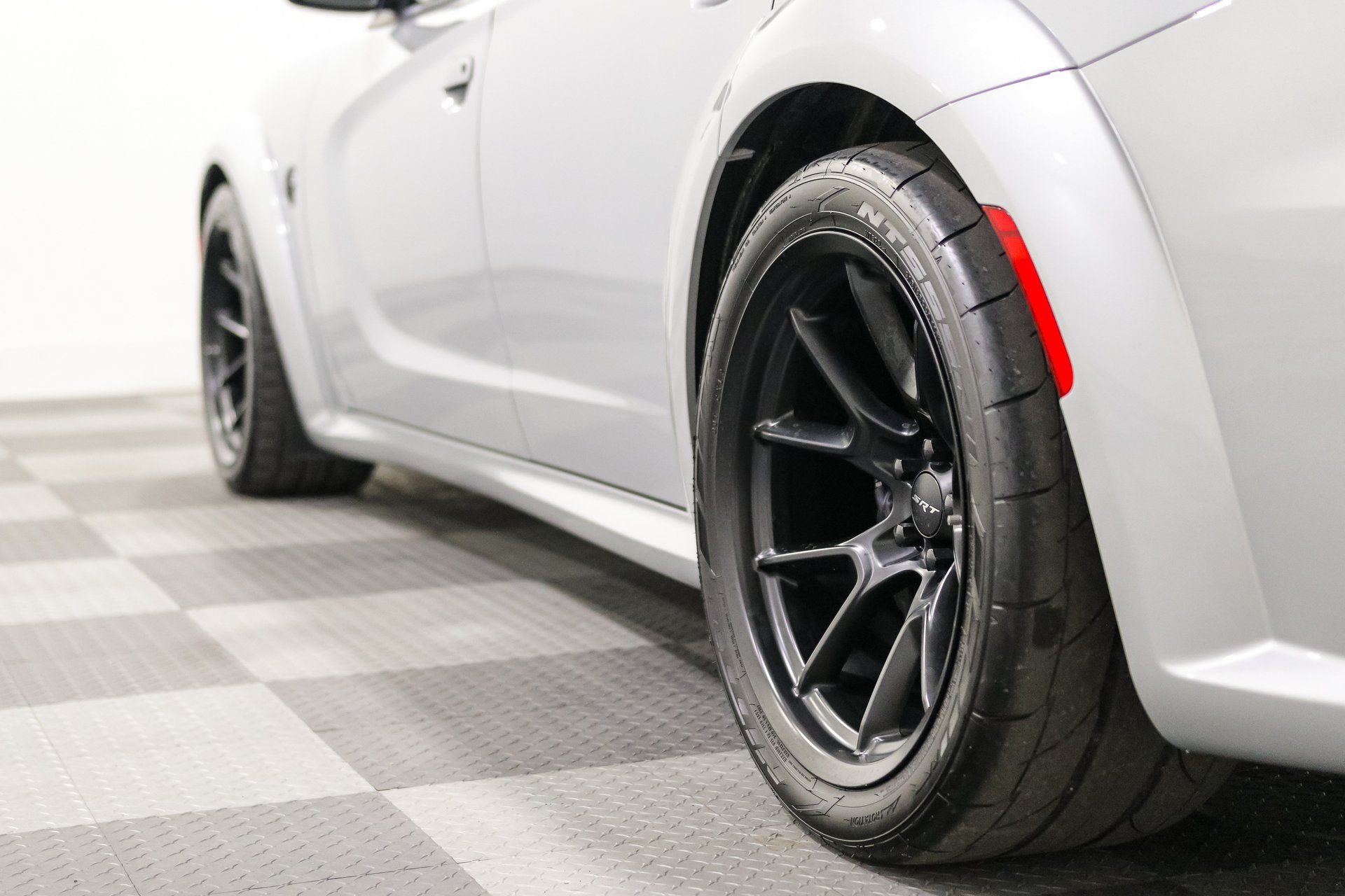 Used 2023 Dodge Charger SRT Hellcat w/ Harman/Kardon Audio Group RWD image 6