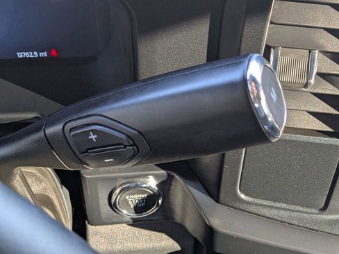 Used 2025 Ford F250 Lariat w/ Chrome Package image 24