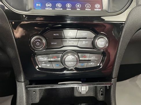 Used 2021 Chrysler 300 S w/ S Model Appearance Package image 33