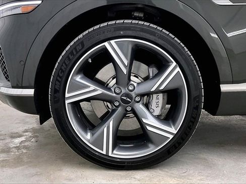 Used 2025 Genesis GV80 3.5T Prestige image 10