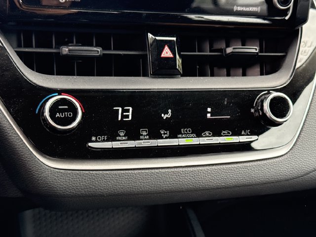 Used 2022 Toyota Corolla LE FWD image 29