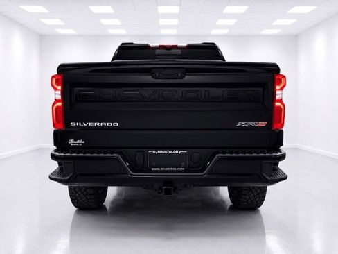 Used 2024 Chevrolet Silverado 1500 ZR2 w/ Technology Package AWD/4WD image 8