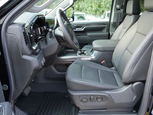 New 2025 Chevrolet Silverado 2500 LTZ w/ LTZ Plus Package image 8