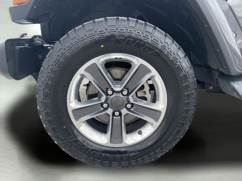 Used 2021 Jeep Wrangler Unlimited Sahara AWD/4WD image 42