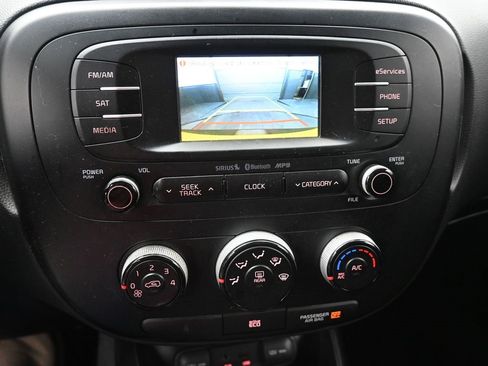 Used 2014 Kia Soul + w/ UVO w/Eservices Package image 4
