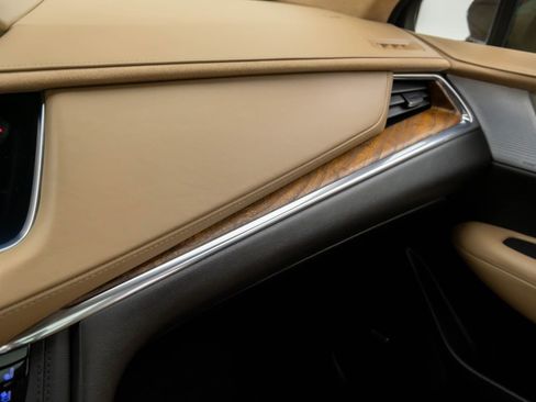 Used 2020 Cadillac XT5 Sportv w/ Platinum Package image 29