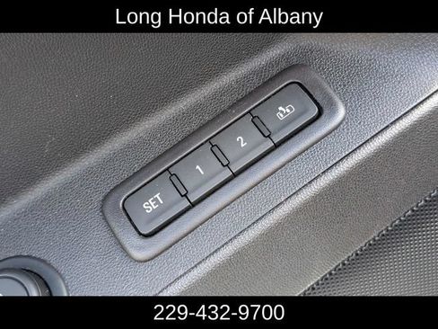 Used 2020 Chevrolet Equinox Premier FWD image 14