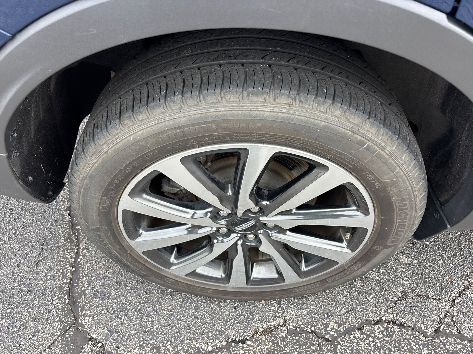 Used 2019 Lincoln MKC Reserve w/ MKC Climate Package FWD image 10
