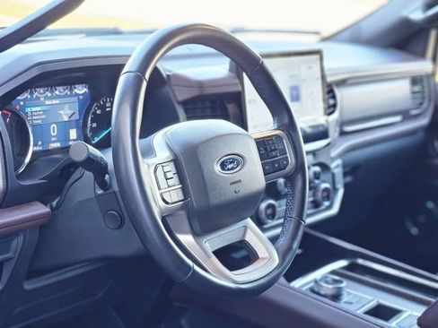 Used 2024 Ford Expedition Max Limited image 12