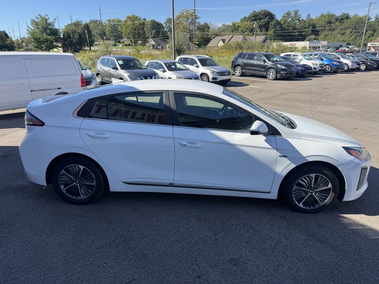 Used 2020 Hyundai Ioniq SEL FWD image 6