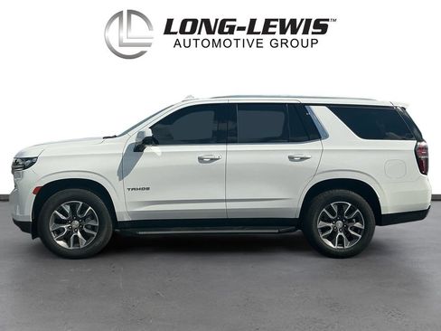 Used 2022 Chevrolet Tahoe LT w/ Luxury Package AWD/4WD image 2