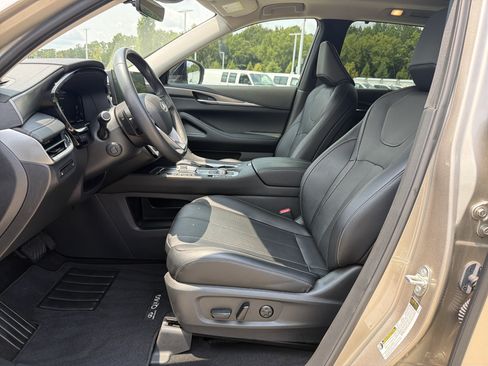 Used 2024 INFINITI QX60 Luxe AWD/4WD image 11