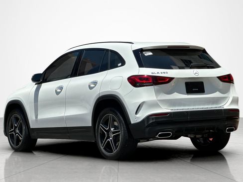 Used 2023 Mercedes-Benz GLA 250 image 3