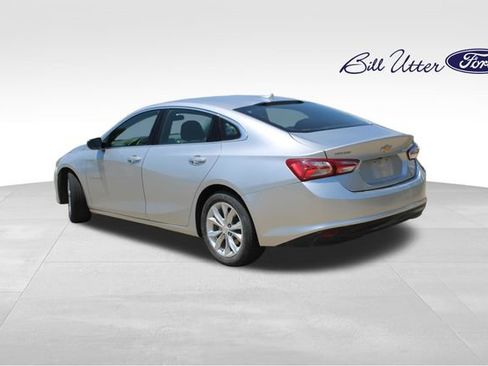 Used 2022 Chevrolet Malibu LT FWD image 7