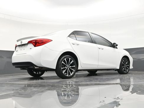 Used 2017 Toyota Corolla FWD image 26