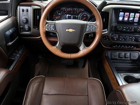Used 2015 Chevrolet Silverado 2500 High Country w/ Duramax Plus Package AWD/4WD image 15