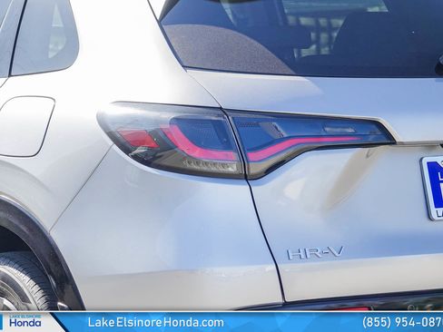 Certified 2025 Honda HR-V EX-L image 12