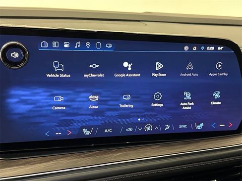 Used 2025 Chevrolet Suburban Z71 w/ Comfort Package image 27