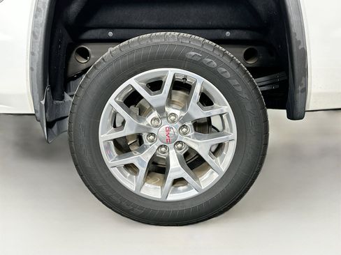 Used 2018 GMC Sierra 1500 SLT image 11