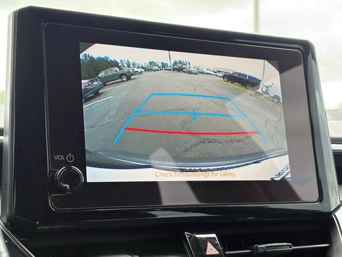 Used 2024 Toyota Corolla LE FWD image 13