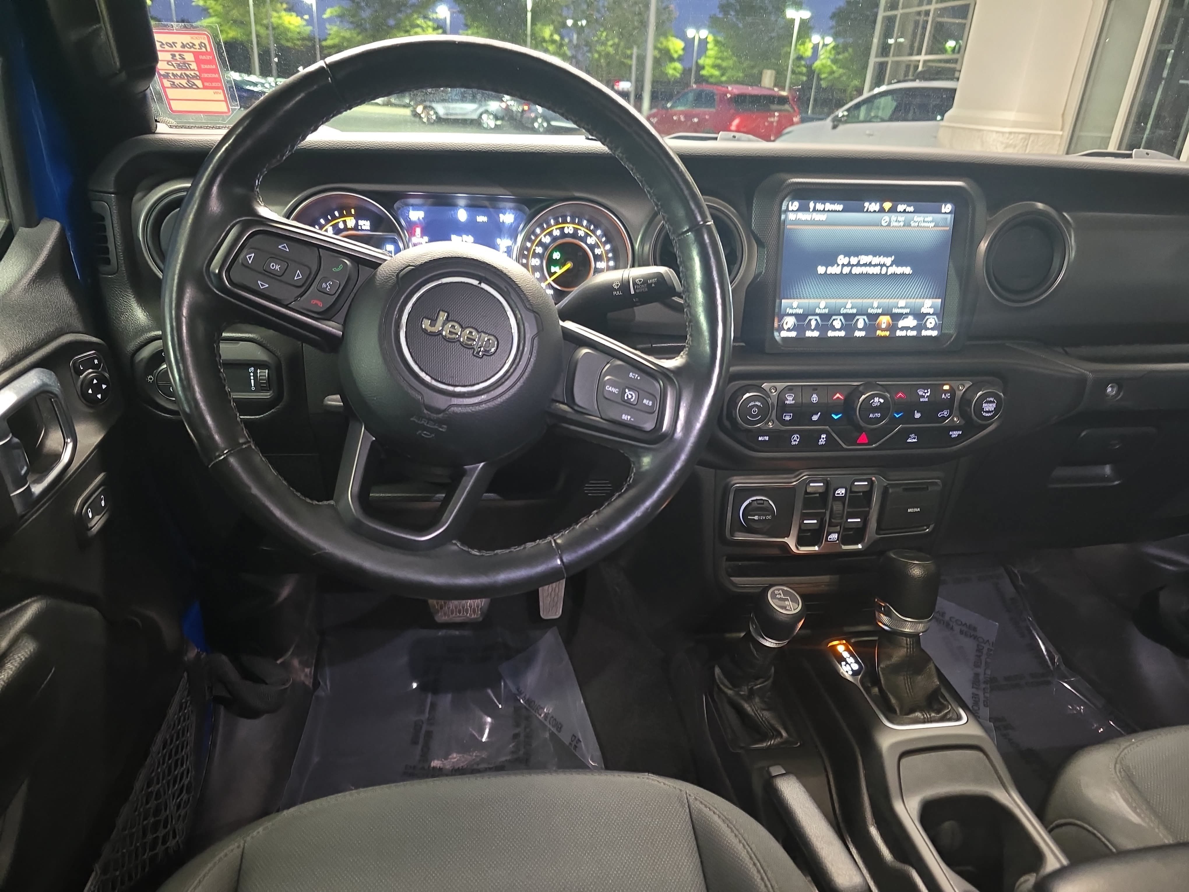 Used 2023 Jeep Gladiator Sport AWD/4WD image 16