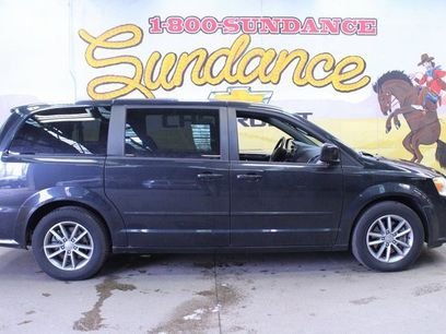 Used 2016 Dodge Grand Caravan SE
