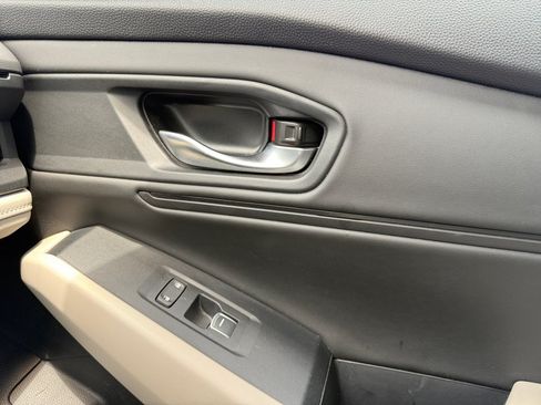 Certified 2024 Honda Accord EX image 35