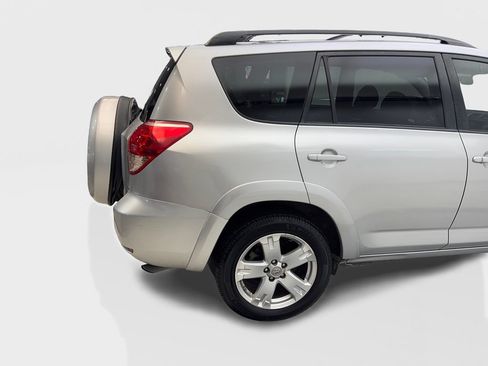 Used 2008 Toyota RAV4 Sport FWD image 18