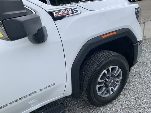 Used 2025 GMC Sierra 2500 SLT w/ SLT Premium Package AWD/4WD image 29