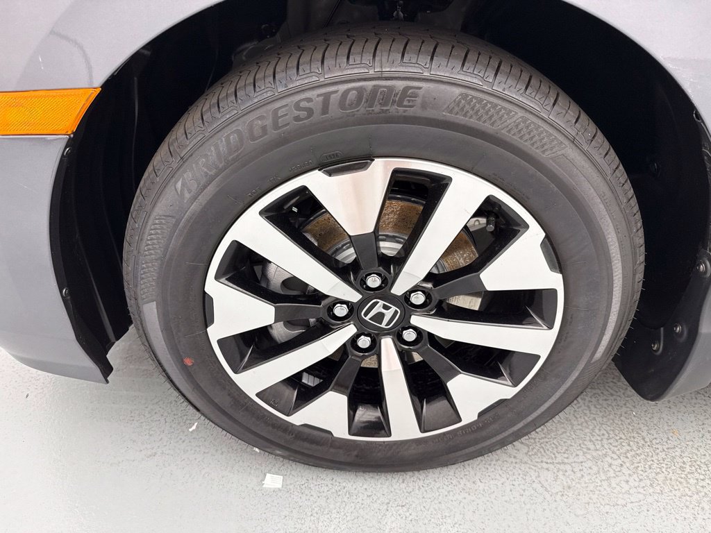 New 2026 Honda Odyssey EX-L image 4