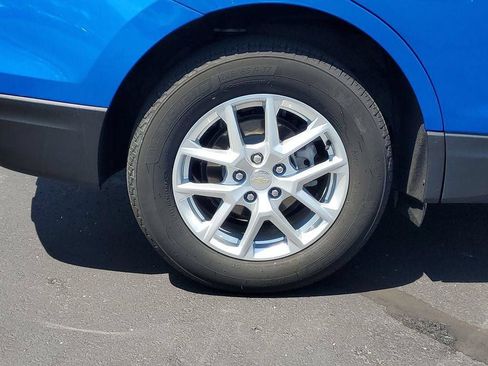 Used 2024 Chevrolet Equinox LT FWD image 33