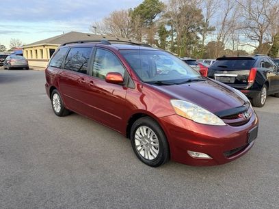 Used 2010 Toyota Sienna XLE