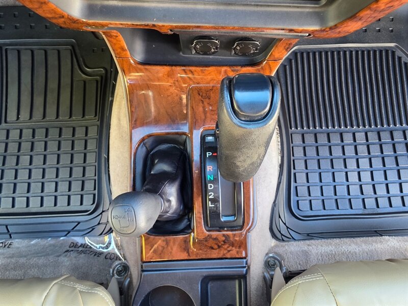 Used 2000 Toyota 4Runner Limited AWD/4WD image 38