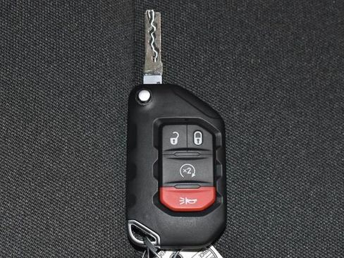 New 2026 Jeep Gladiator Sport image 19