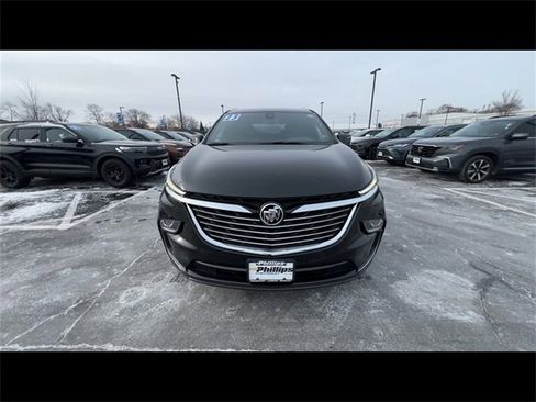 Certified 2023 Buick Enclave Essence image 3