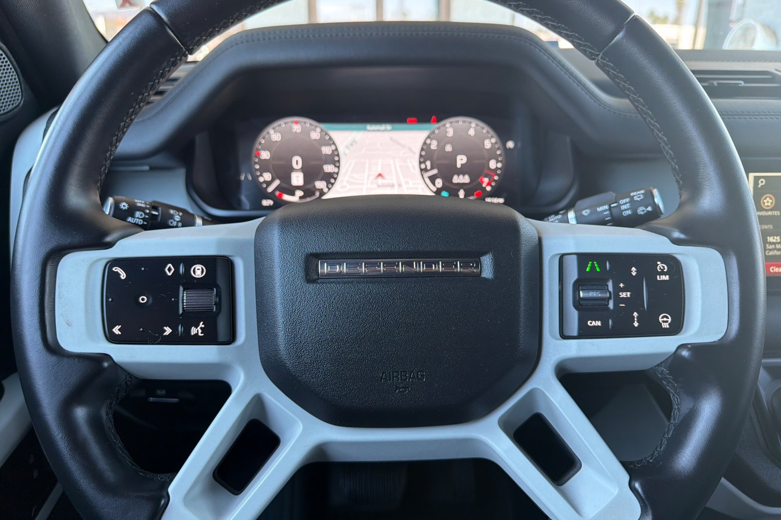 Used 2024 Land Rover Defender 110 S AWD/4WD image 29