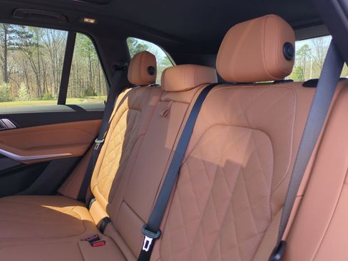 Used 2026 BMW X5 sDrive40i image 31