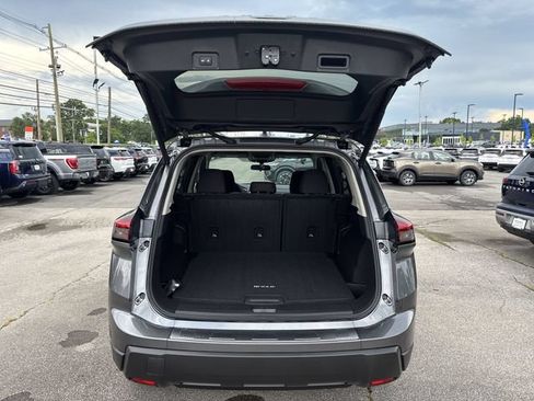 New 2026 Nissan Rogue SV w/ Cold Weather Package AWD/4WD image 22
