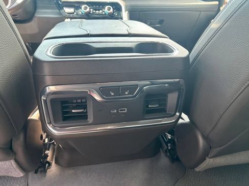 Used 2023 GMC Sierra 1500 Denali w/ Technology Package AWD/4WD image 24