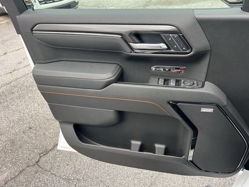 New 2025 GMC Sierra 1500 AT4 w/ Technology Package image 14
