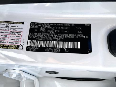 Used 2026 Lexus RX 350h w/ Convenience Package AWD/4WD image 35
