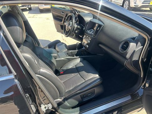 Used 2014 Nissan Maxima 3.5 SV w/ Premium Package FWD image 16