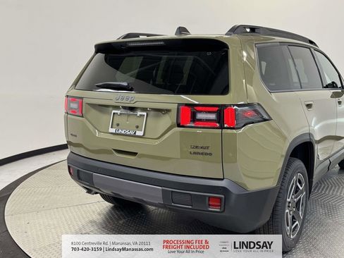 New 2026 Jeep Cherokee Laredo image 9