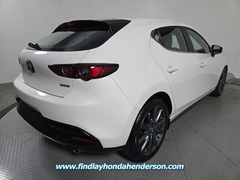 Used 2020 MAZDA MAZDA3 Hatchback image 6