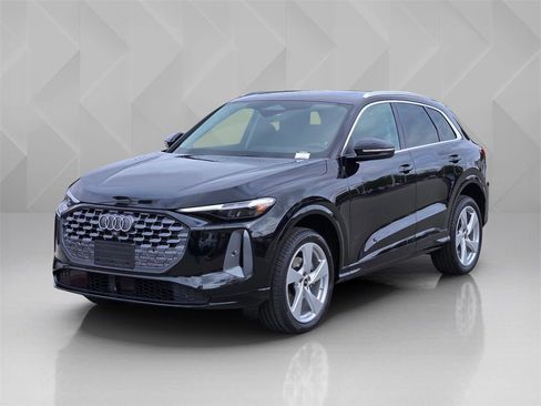 Used 2025 Audi Q5 2.0T Premium Plus image 9