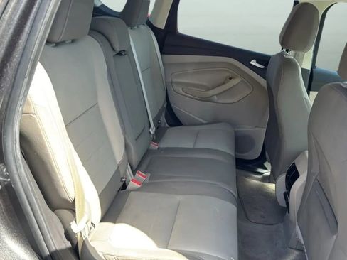 Used 2015 Ford Escape SE w/ Equipment Group 201A FWD image 43